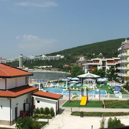 Apartamens For Rent At The Beach Bulgaria Daire Sveti Vlas Dış mekan fotoğraf