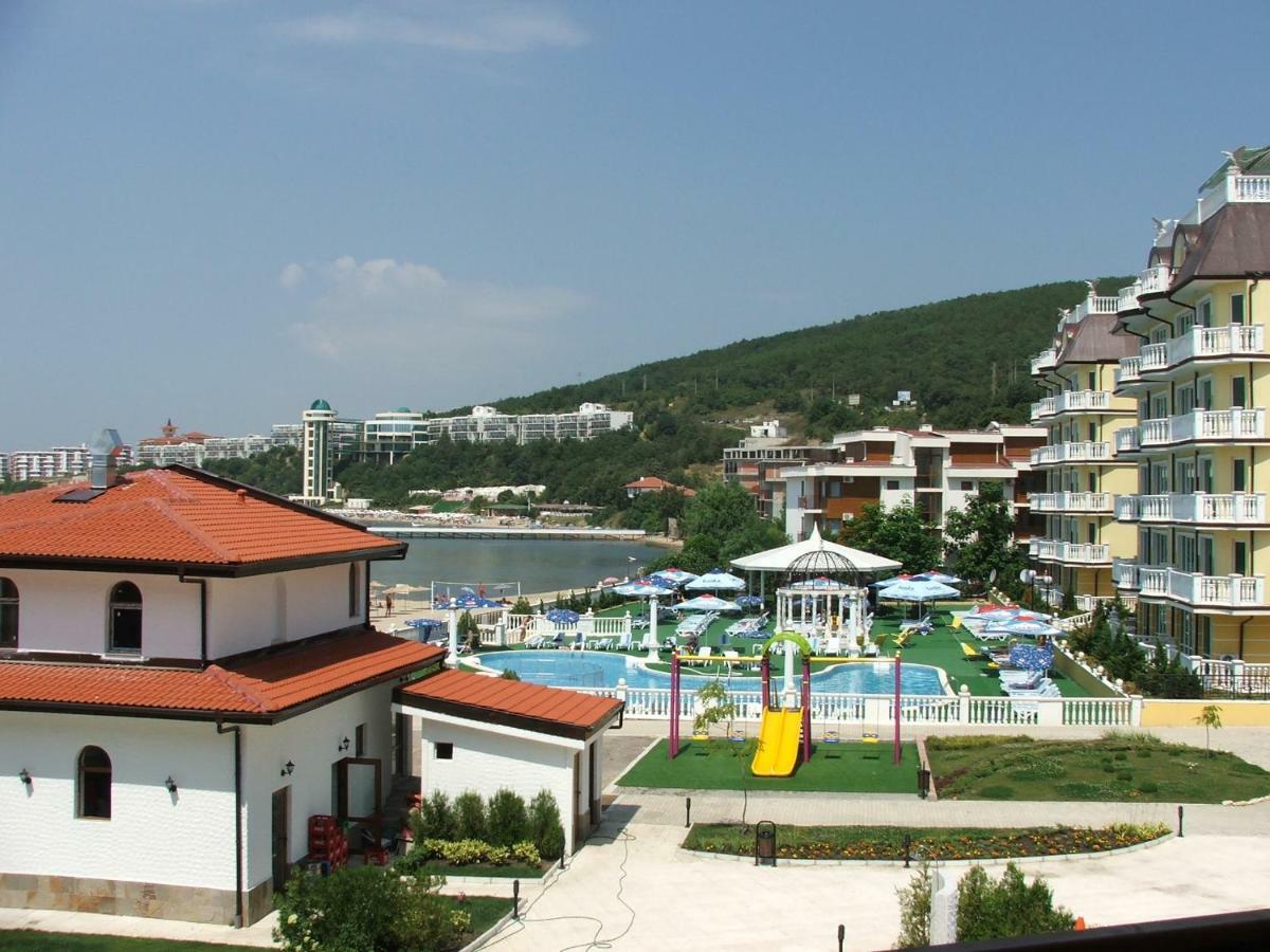 Apartamens For Rent At The Beach Bulgaria Daire Sveti Vlas Dış mekan fotoğraf