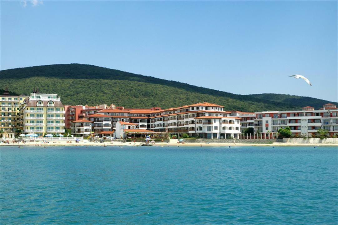 Apartamens For Rent At The Beach Bulgaria Daire Sveti Vlas Dış mekan fotoğraf